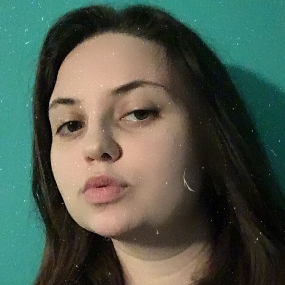 Meet your Posher, Victoria - Picture 1 of 1